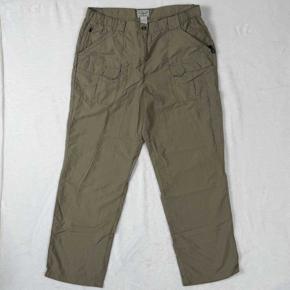L.L.Bean Women’s Large Khaki Hiking Pants Cargo Outdoor Travel Lightweight Tan